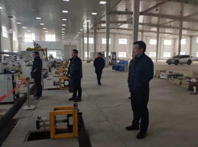 机电工程学院对在建实践基地进行假期检查